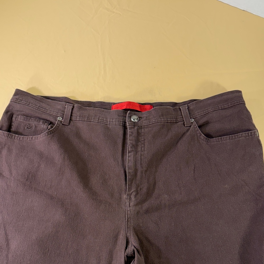 Gloria Vanderbilt women’s jeans, straight leg chocolate brown size 22 W